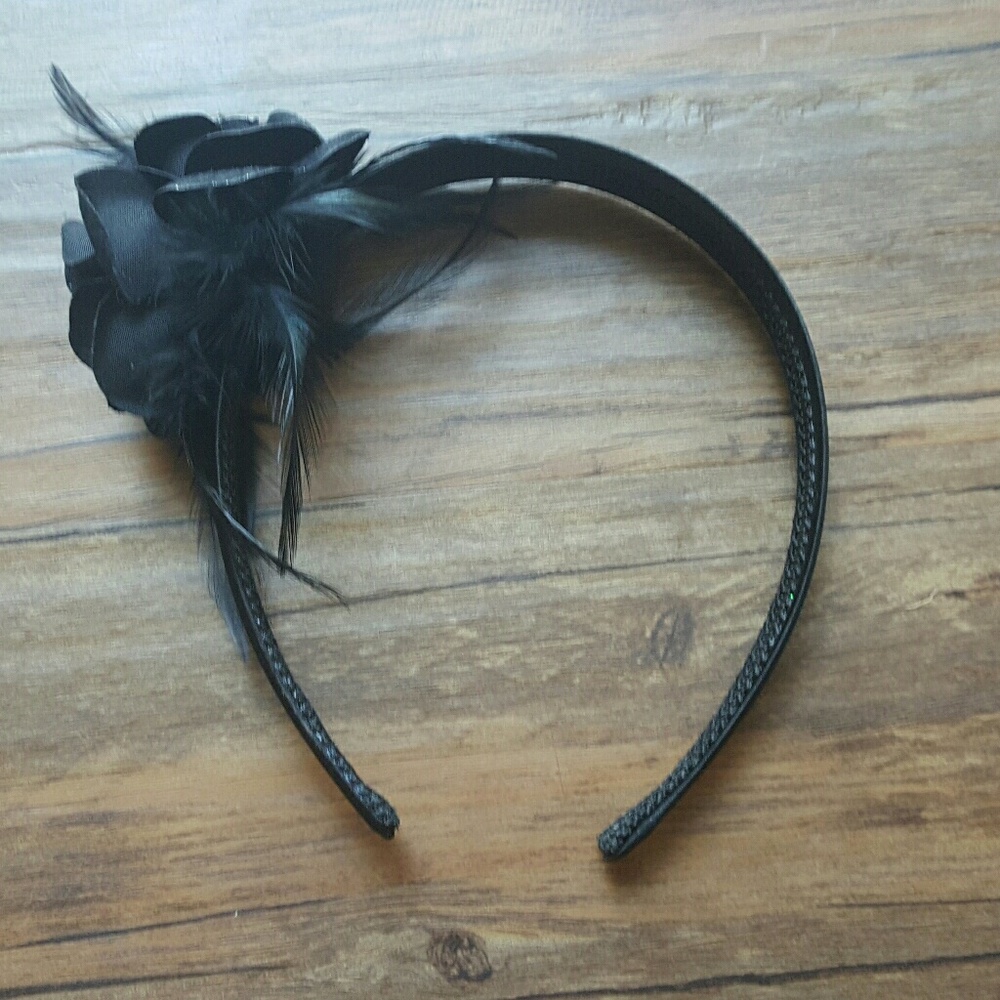 HT | Black Roses & Feathers Headband